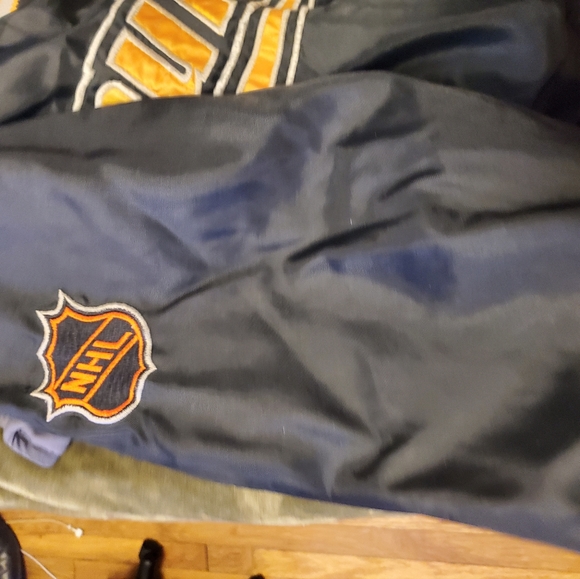 Boston Bruins Vintage Starter Pullover 1990s - Picture 3 of 6